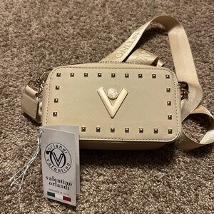 Orlando Valentino crossbody